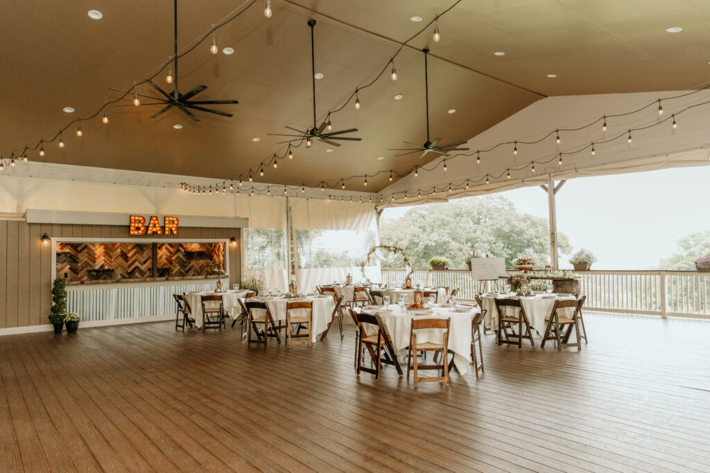 Hef's Hut bar and grill, A Scenic NJ Wedding Venue in Vernon Valley