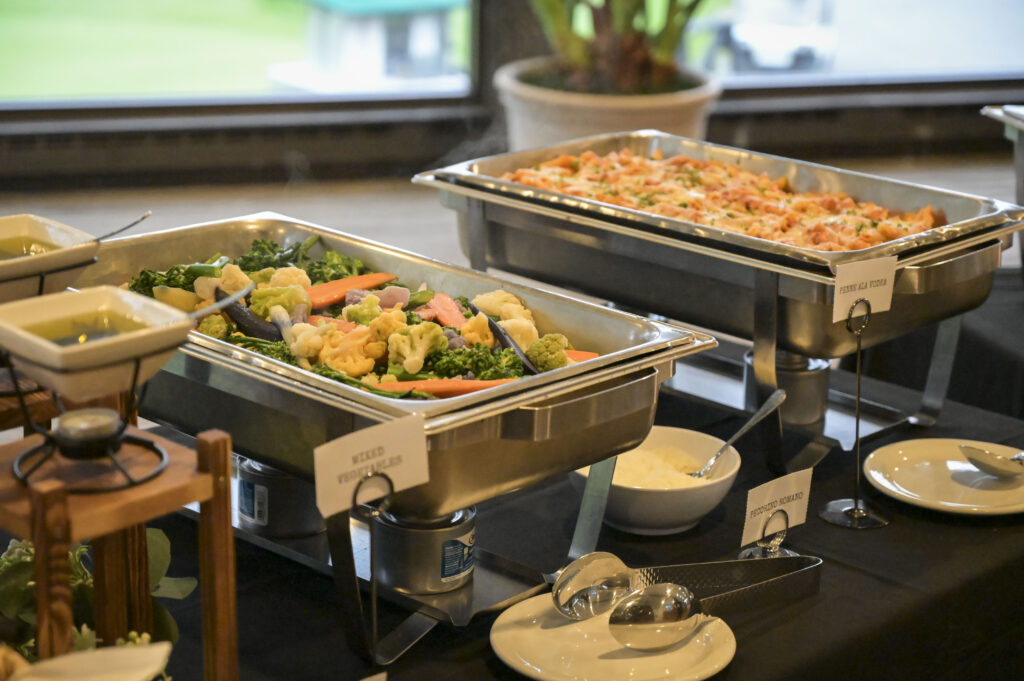 Hef's Hut small wedding menu.